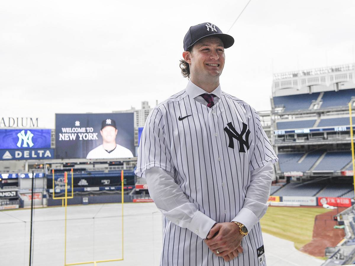 Yankees Gerrit Cole: Pay cuts in latest MLB proposal - Sports Illustrated  NY Yankees News, Analysis and More