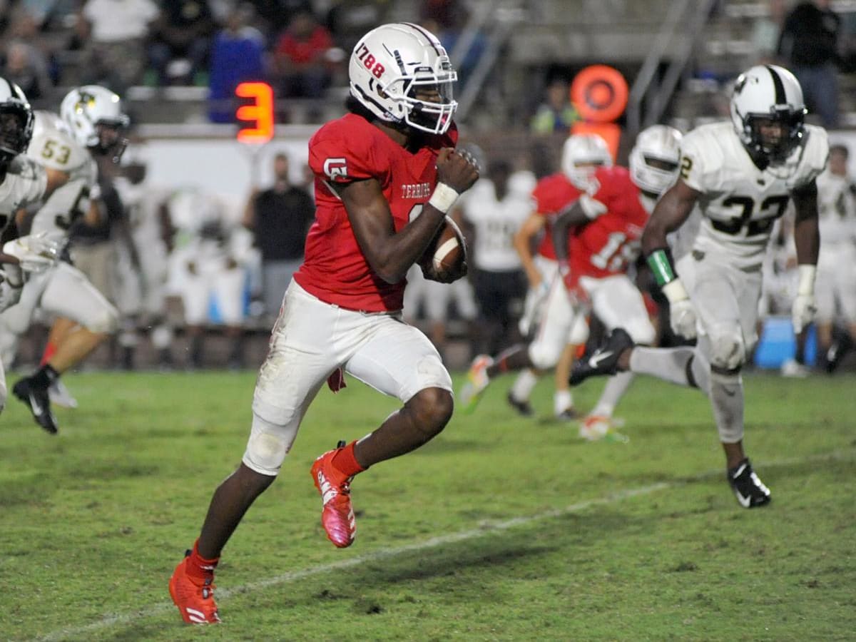 Class Of 2021 Qb Tj Lewis Commits To Louisville Sports Illustrated Louisville Cardinals News Analysis And More