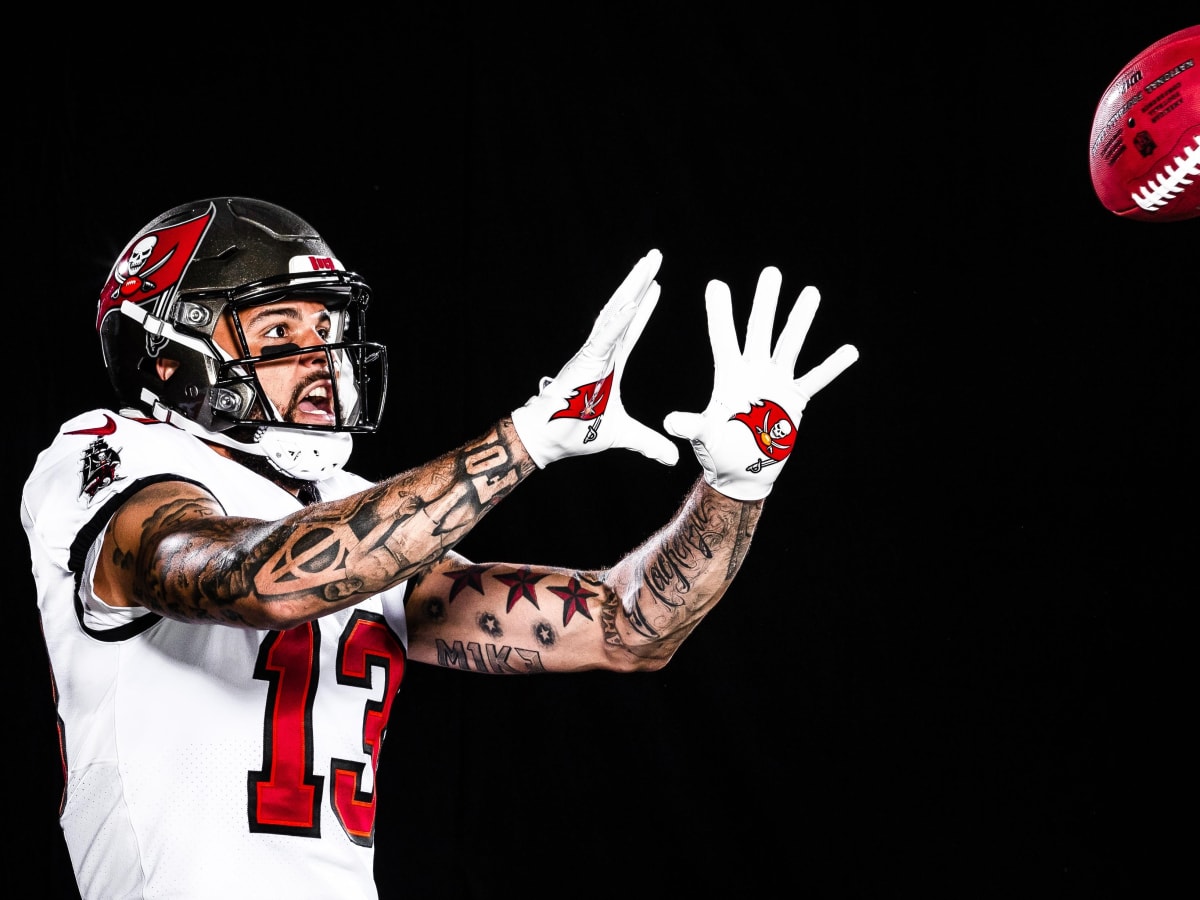 mike evans pewter jersey