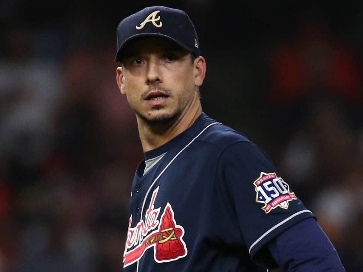 He struck out a guy on a broken leg.' Braves take Game 1, but lose starter  Charlie Morton for the series - The Boston Globe
