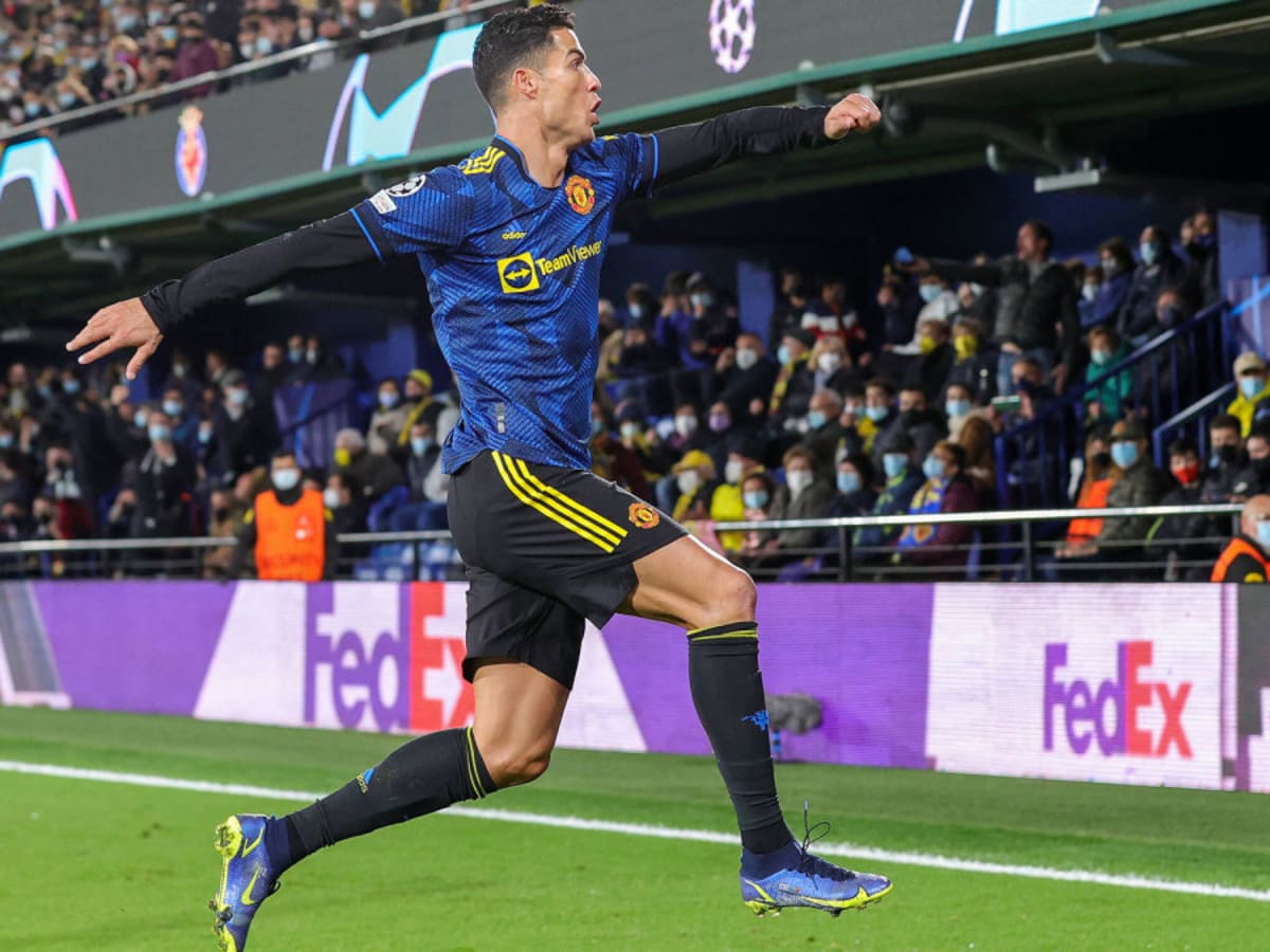 ronaldo man utd boots