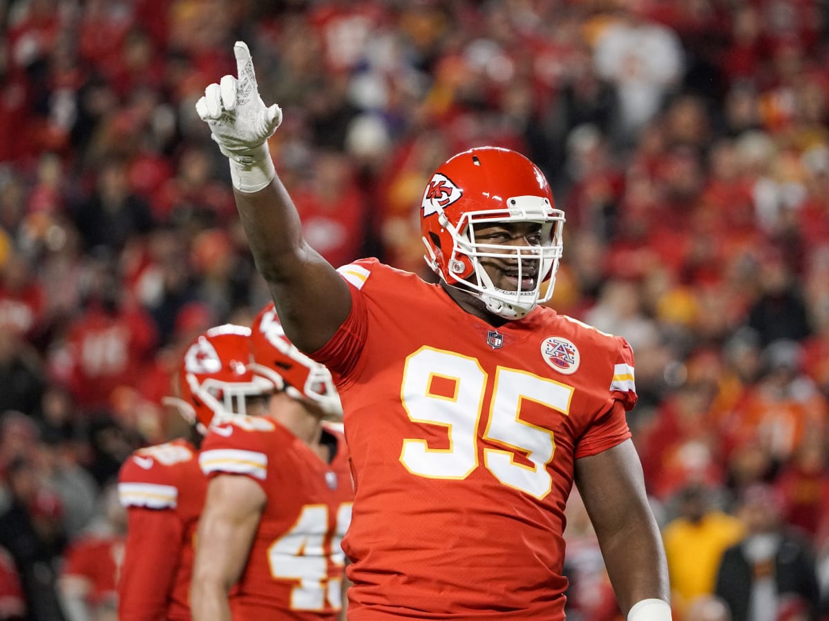 KC Chiefs DT Chris Jones Impacts NFL Games Even When You Don't Notice - Sports Illustrated Kansas City Chiefs News, Analysis and More