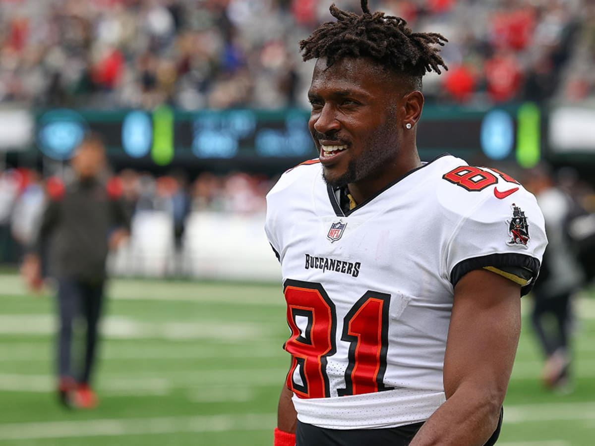 Antonio Brown announces 'return' to NFL with Ravens, but team has said  nothing about signing him