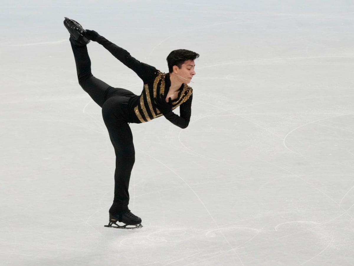 Mexican figure skater Donovan Carrillo makes history at Beijing Olympics