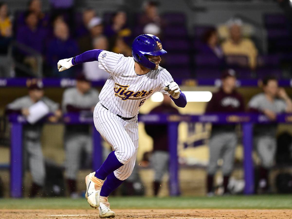 LSU Baseball Hits Its Way to Series Victory Over Florida With 11-2 Win -  Sports Illustrated LSU Tigers News, Analysis and More.