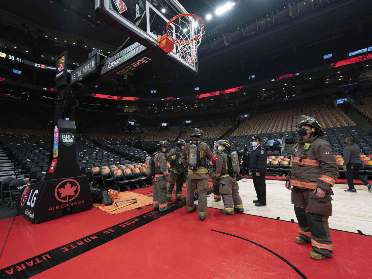 Toronto Raptors given green light to play at Scotiabank Arena this season