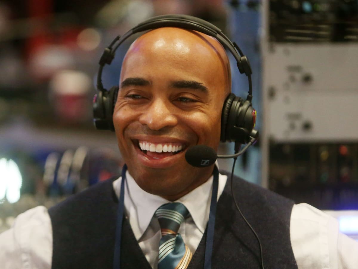 Tiki Barber Fights Back Tears Defending NY Giants Owners, Says
