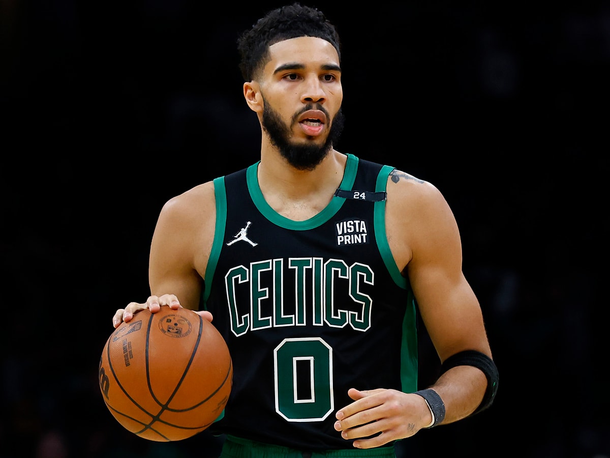 Celtics Notebook: Jayson Tatum's late-game defense, supporting cast steps  up 