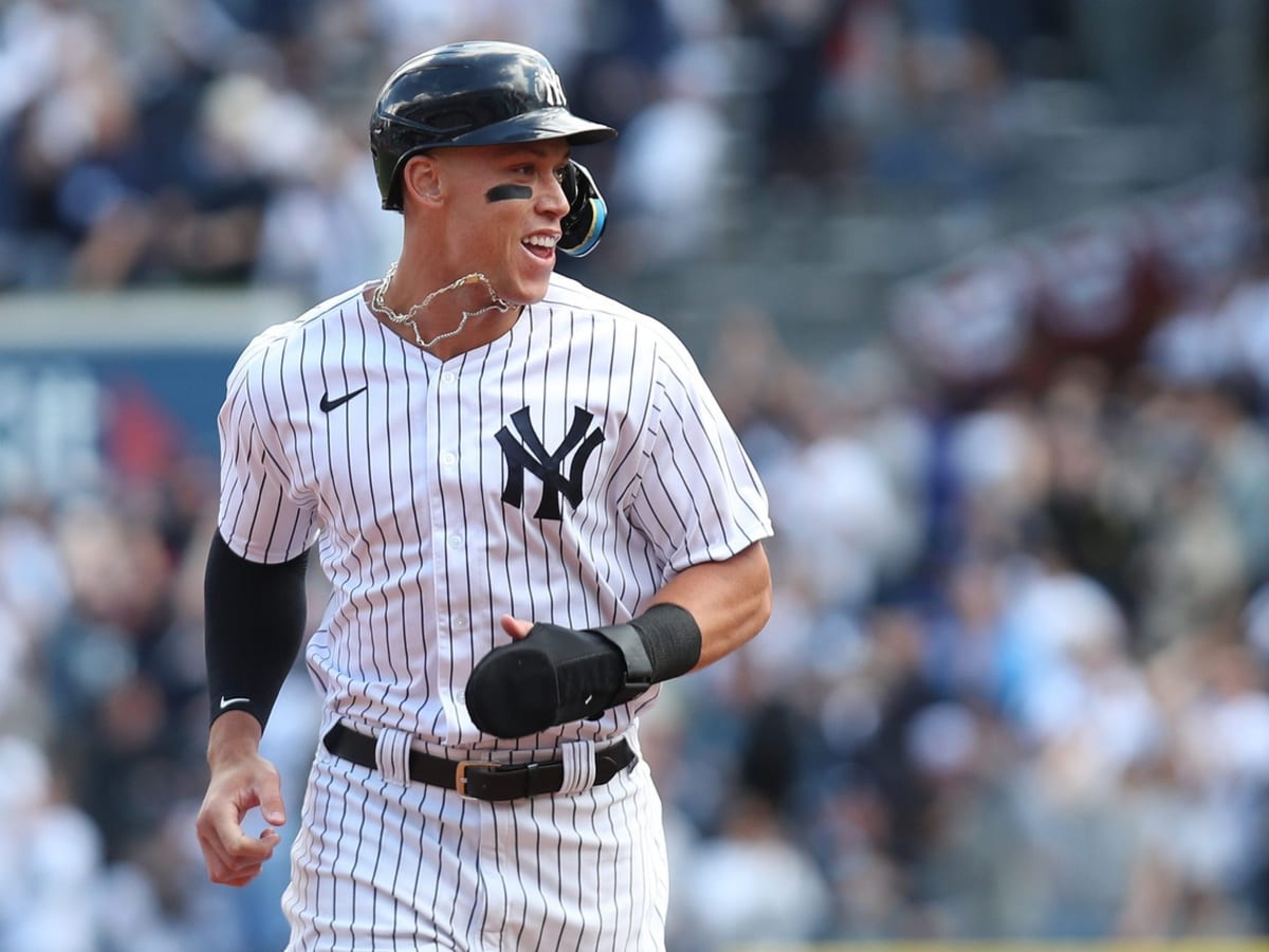 Aaron Judge Signs Record Setting Contract to Stay With New York
