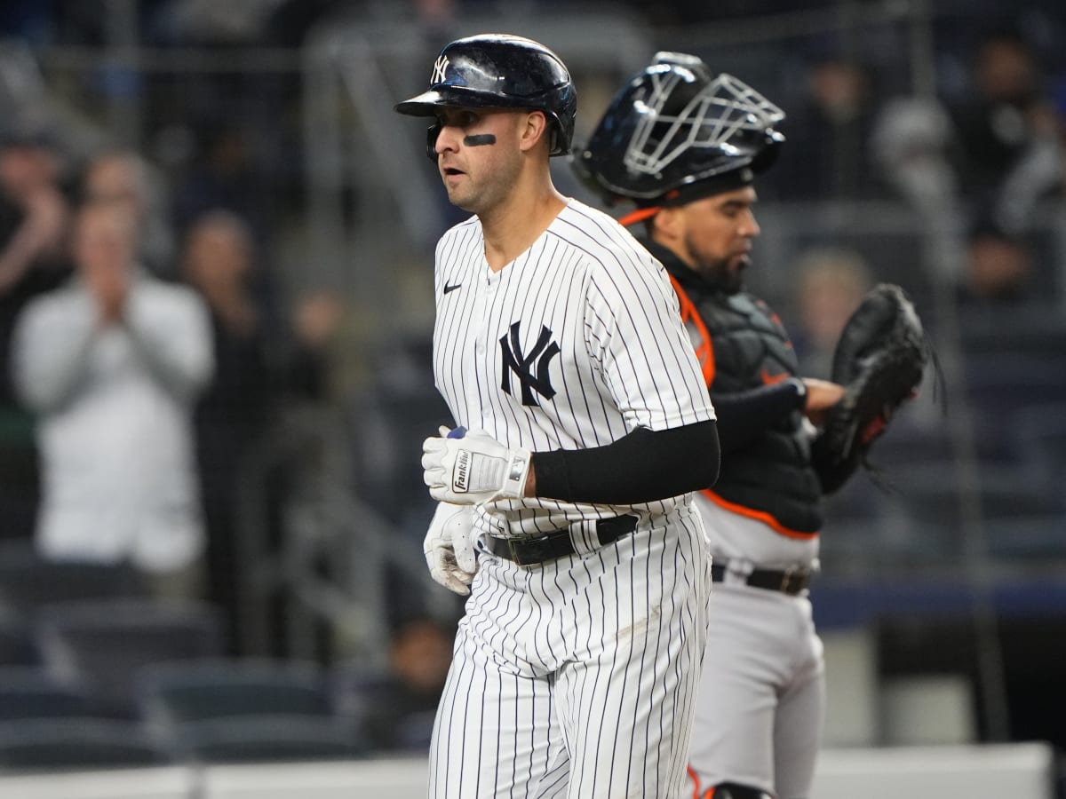 Yankees' Giancarlo Stanton belts homer for third straight game