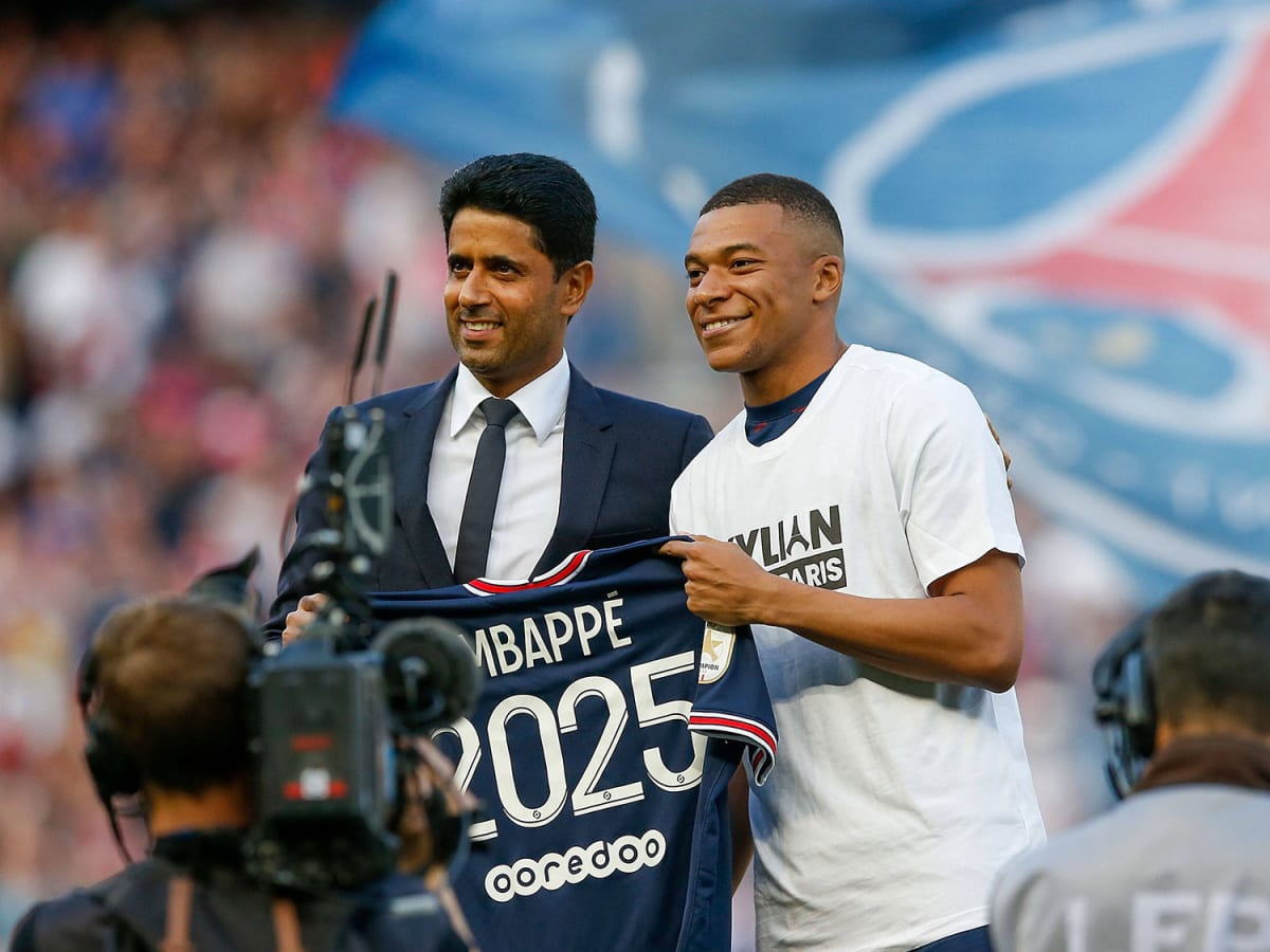 Kylian Mbappe stays at PSG, snubs Real Madrid in transfer twist - Sports  Illustrated