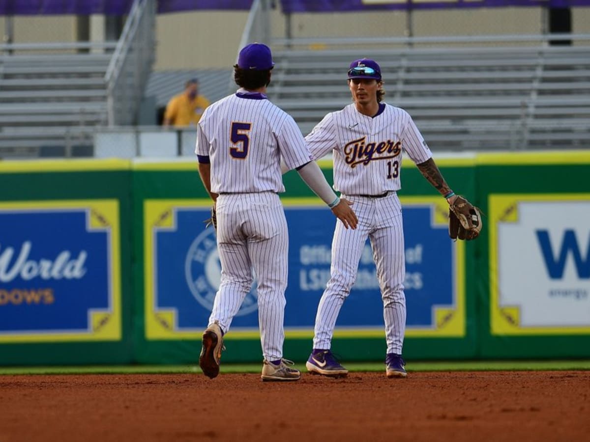 LSU Baseball Utilizes Young Arms, Situational Hitting to Defeat
