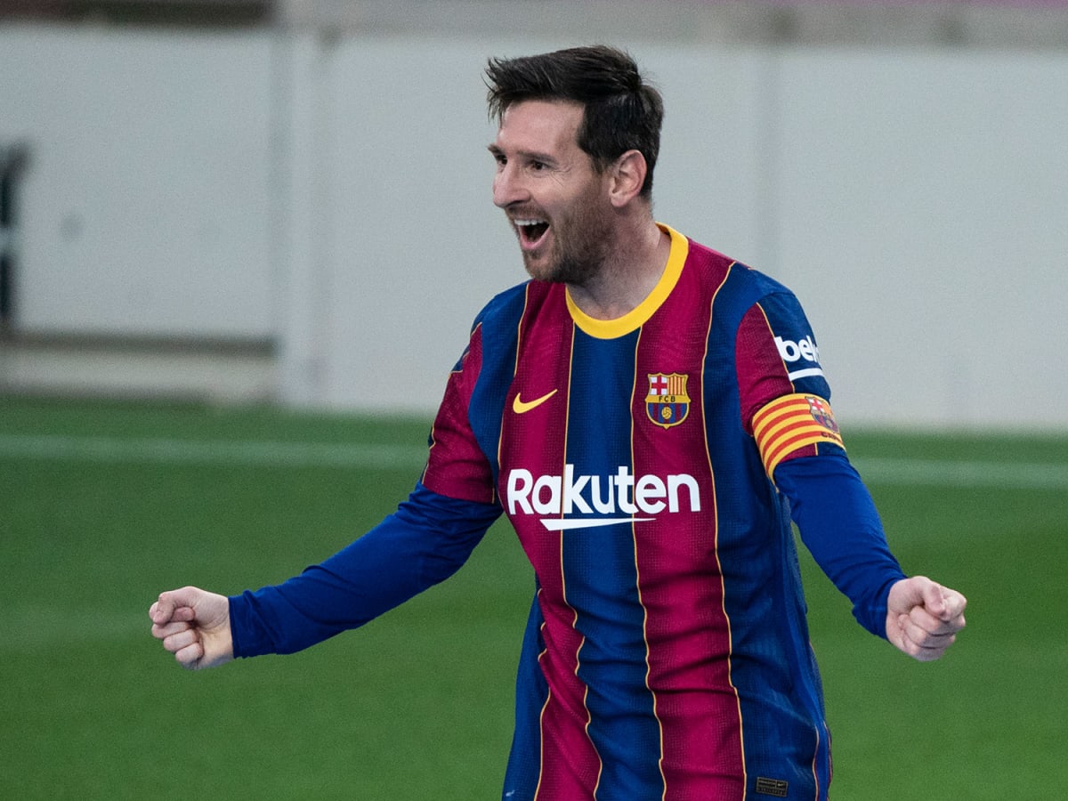 FC Barcelona renews agreement with KONAMI, with Messi to appear on the  cover of the new