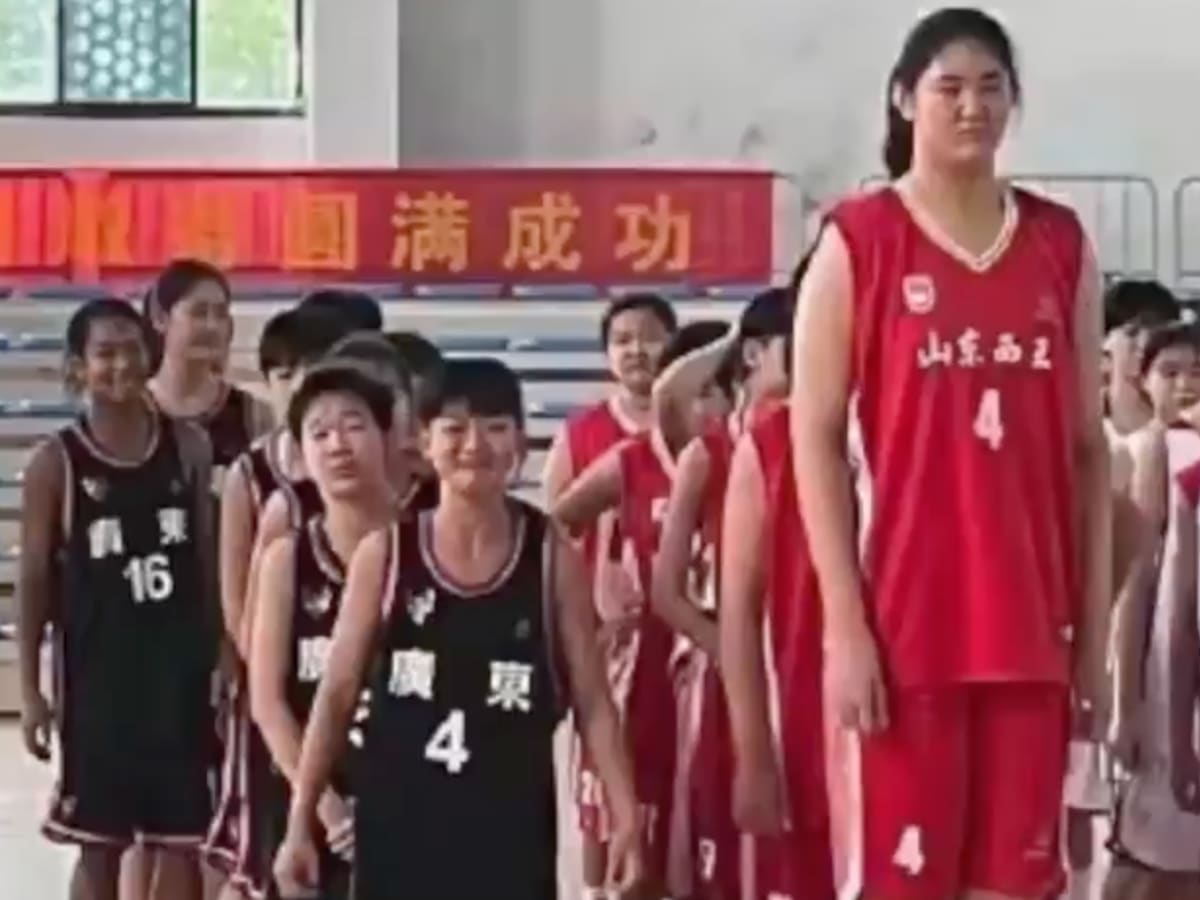 Tall chinese woman