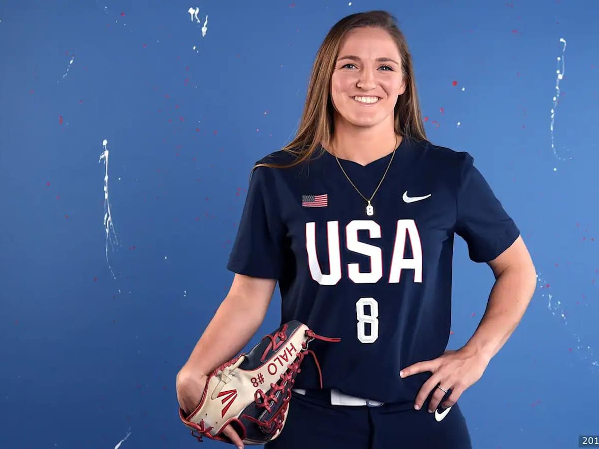 Throwback Thursday From Alabama To The Olympics Haylie Mccleney Sports Illustrated Alabama Crimson Tide News Analysis And More