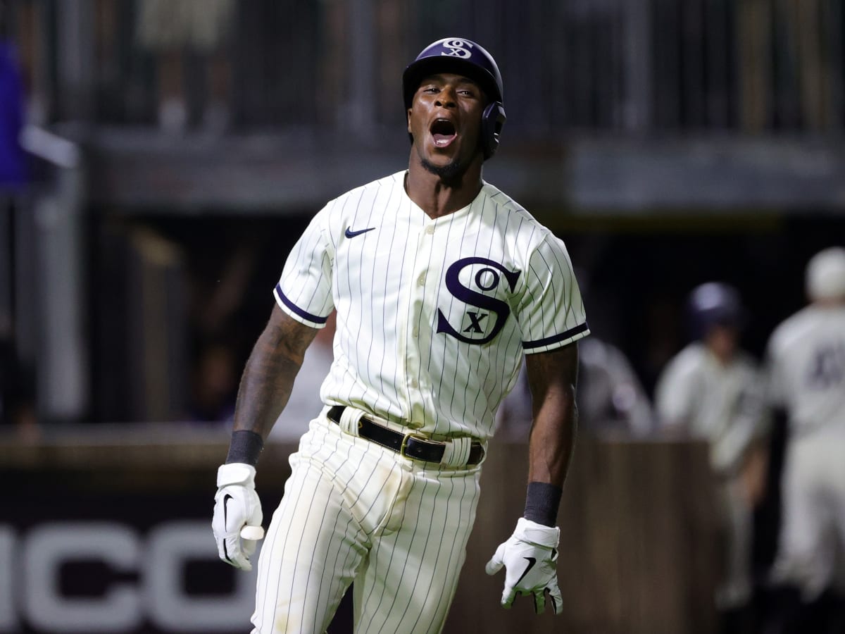 Tim Anderson Gives 'Field of Dreams' Game a Hollywood Ending - The