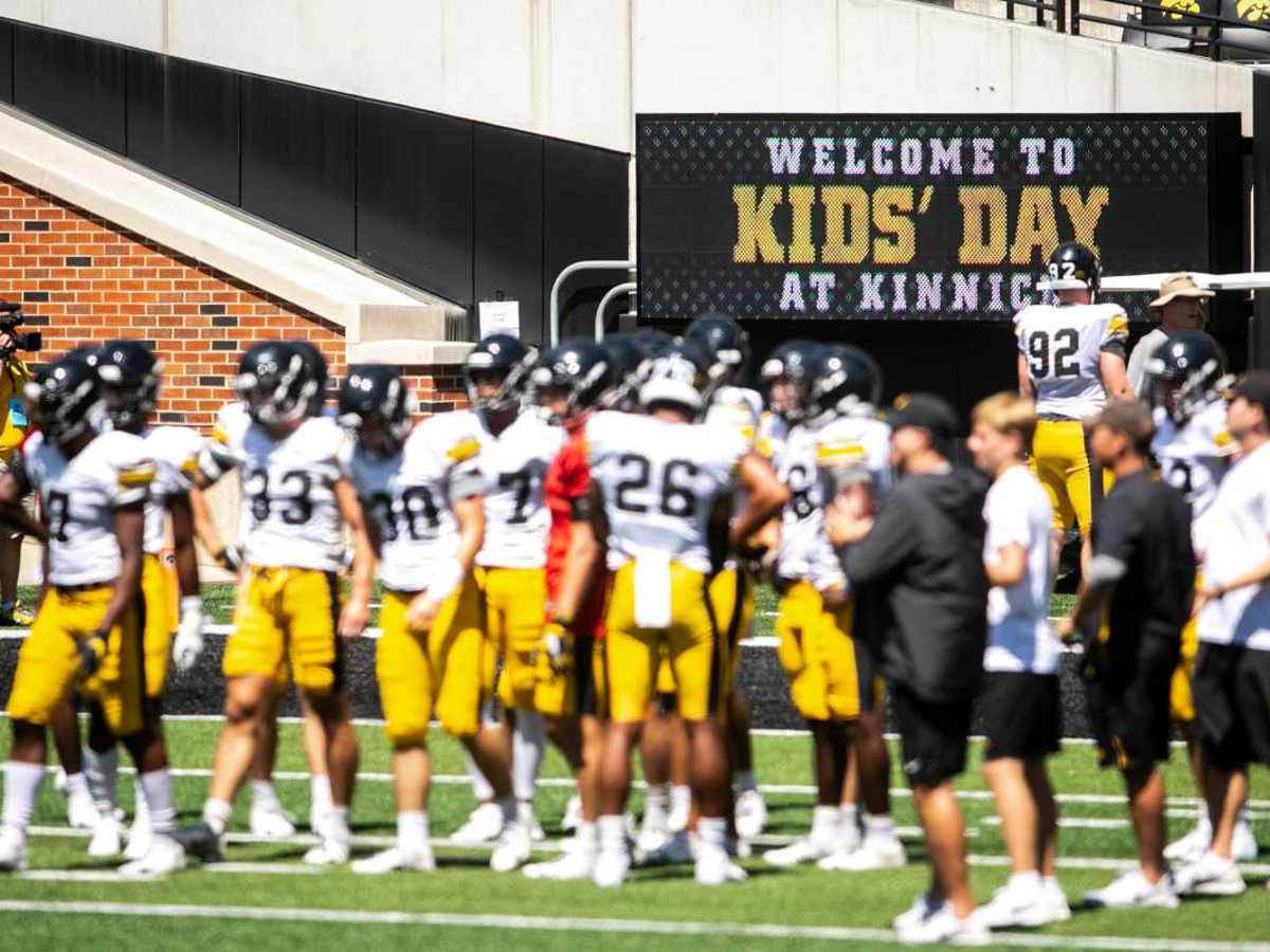 Iowa State Cyclones Vs Iowa Hawkeyes Live Stream Watch Online Tv Channel Start Time Sports Illustrated What S On Tv Your Guide To Streaming