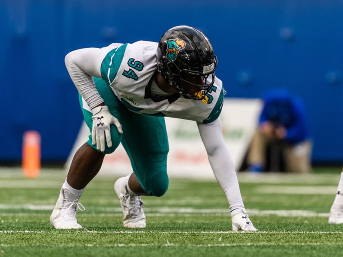 NFL Draft Profile: Jeffrey Gunter, Defensive End, Coastal Carolina  Chanticleers - Visit NFL Draft on Sports Illustrated, the latest news  coverage, with rankings for NFL Draft prospects, College Football, Dynasty  and Devy