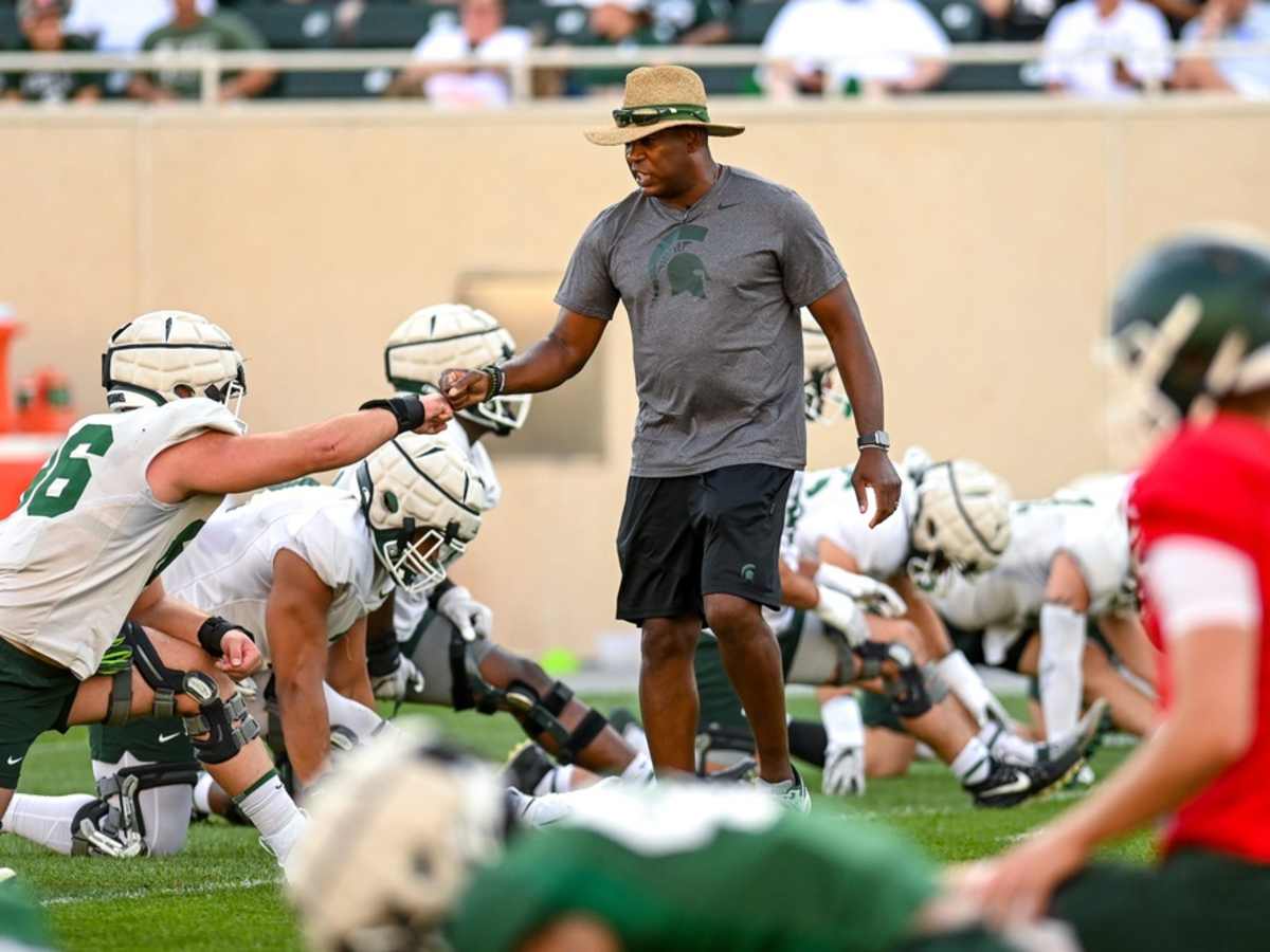 Big Ten Daily Mel Tucker Michigan State Football Program Aiming For 100 Vaccination Sports Illustrated Indiana Hoosiers News Analysis And More