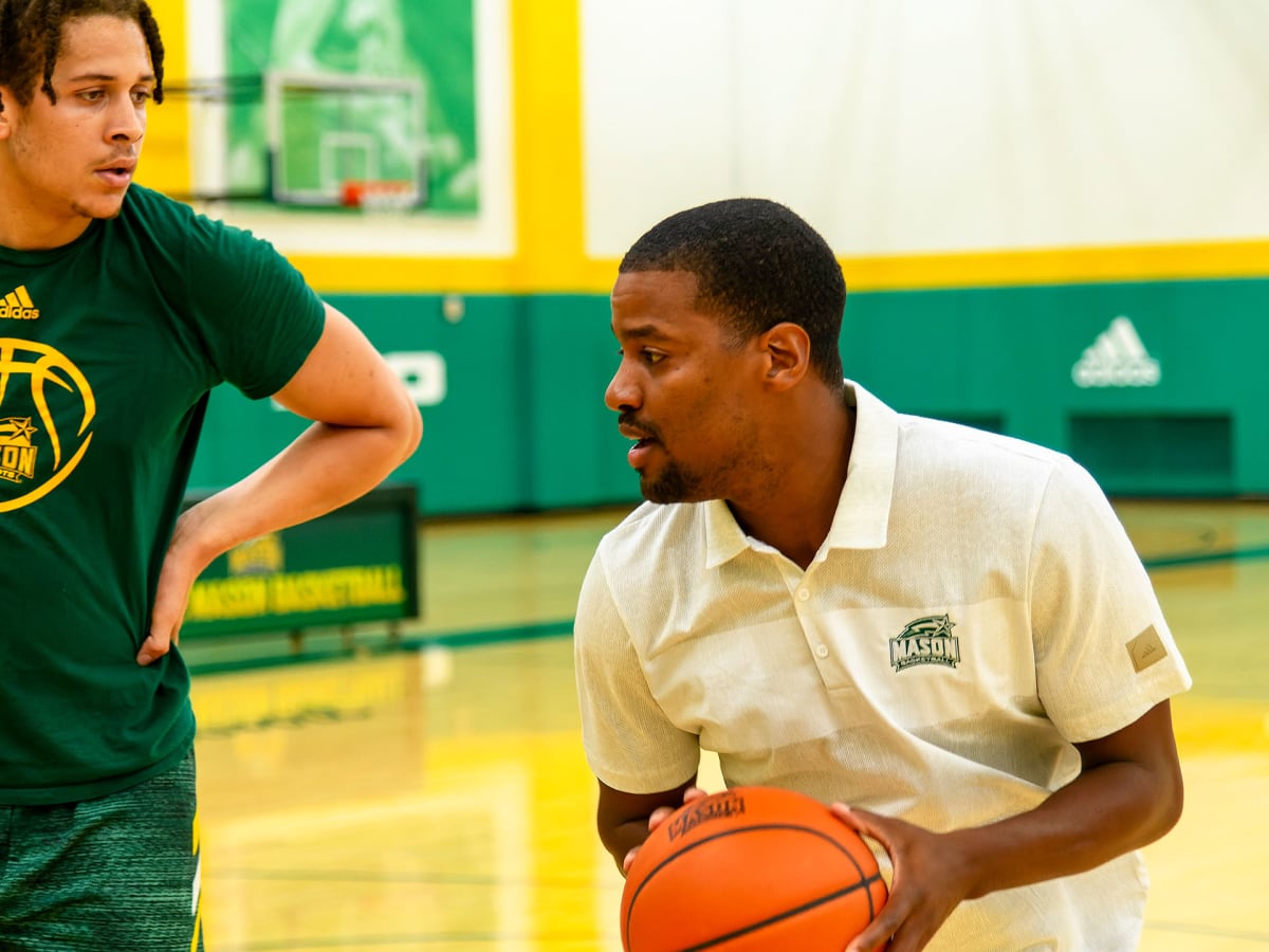 Kim English: George Mason basketball turns to young, smart hire - Sports  Illustrated