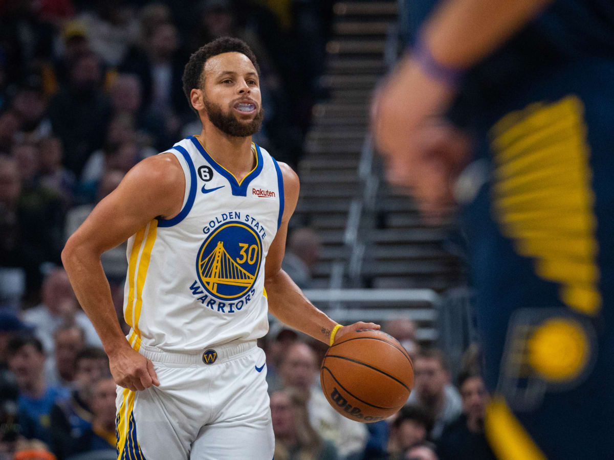 Stephen Curry Won't Return in Time for Warriors' Christmas Day Game