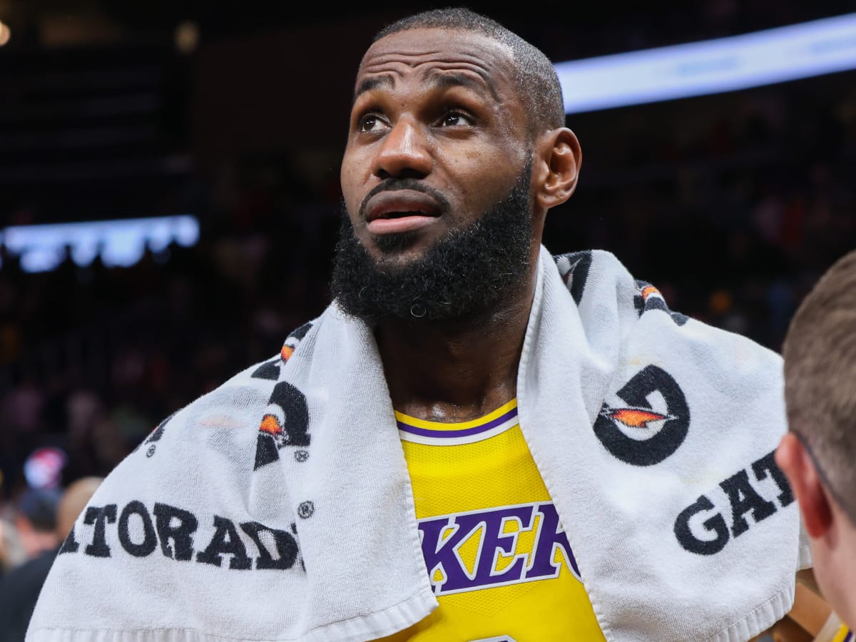 37.0 at 38: LeBron James goes on scoring tear after birthday