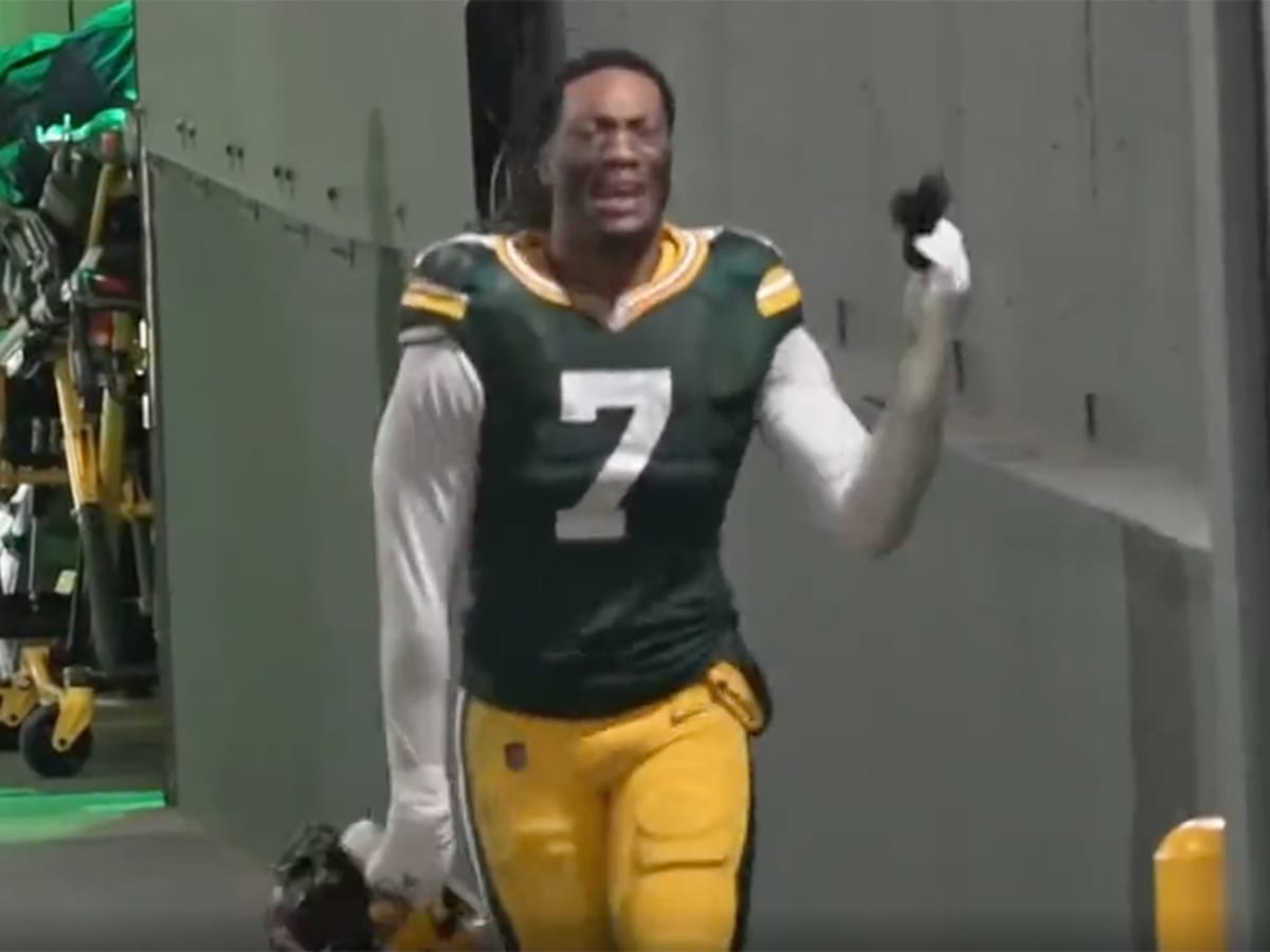 Packers' Quay Walker Explains Actions in Tunnel After Ejection for Shoving  Trainer - Sports Illustrated