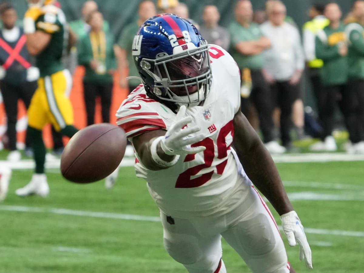 The Gridiron Uniform Database: A Head-to-Head History: The New York Giants  and The San Francisco 49ers