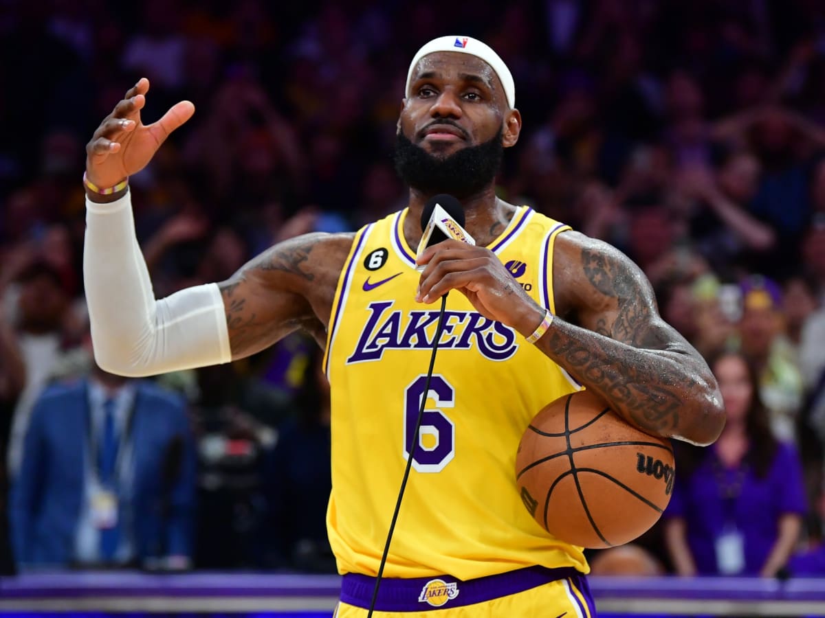 LeBron James breaks NBA scoring record with 38,388 points