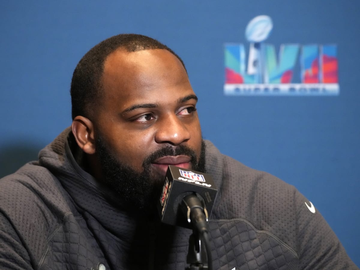 Birds Huddle: Fletcher Cox re-signs with Eagles – NBC Sports