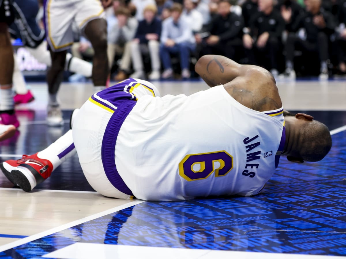 Lakers injury updates: LeBron James available to play Friday vs