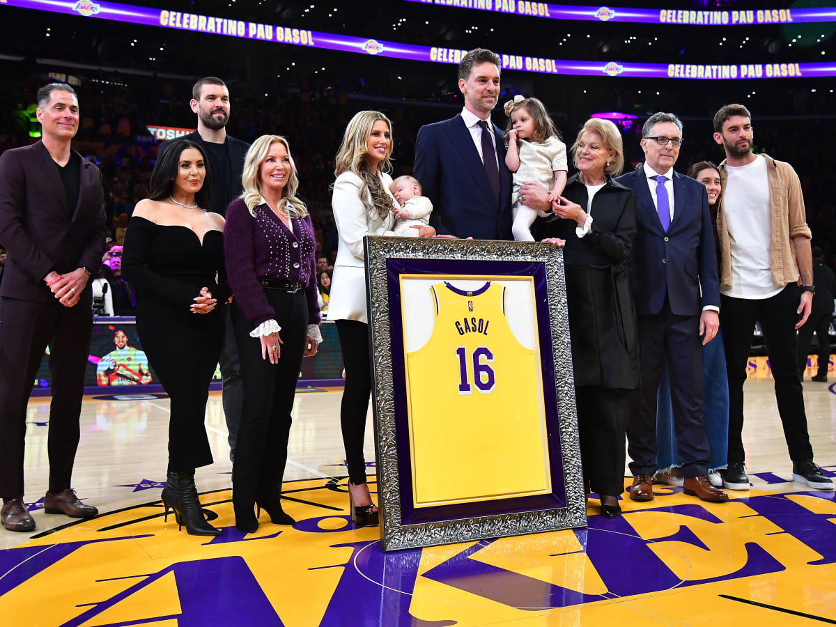 Lakers News: Stars Arrive In Droves For Pau Gasol Jersey Retirement - All  Lakers