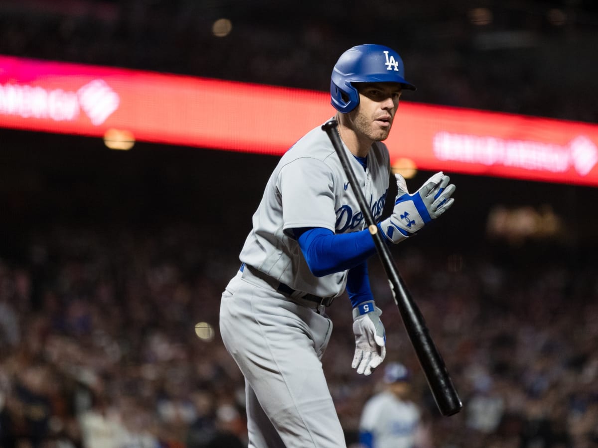 Dodgers v. Angels: Edwin Ríos starts, Freddie Freeman out, 16 pitchers? -  True Blue LA