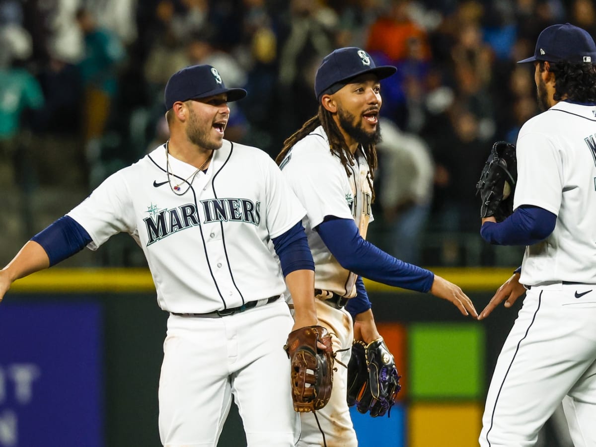 Seattle Mariners' JP Crawford and Ty France Going Viral in