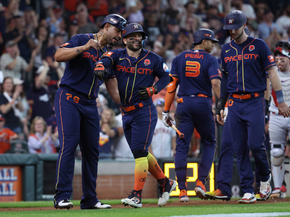 Never Settle: The Houston Astros begin their bid to repeat as World Series  Champions, Houston Style Magazine