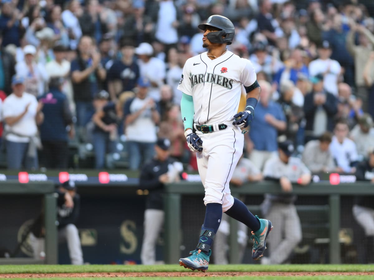 Mariners Named Seattle Sports Star of the Year Award Winners, by Mariners  PR