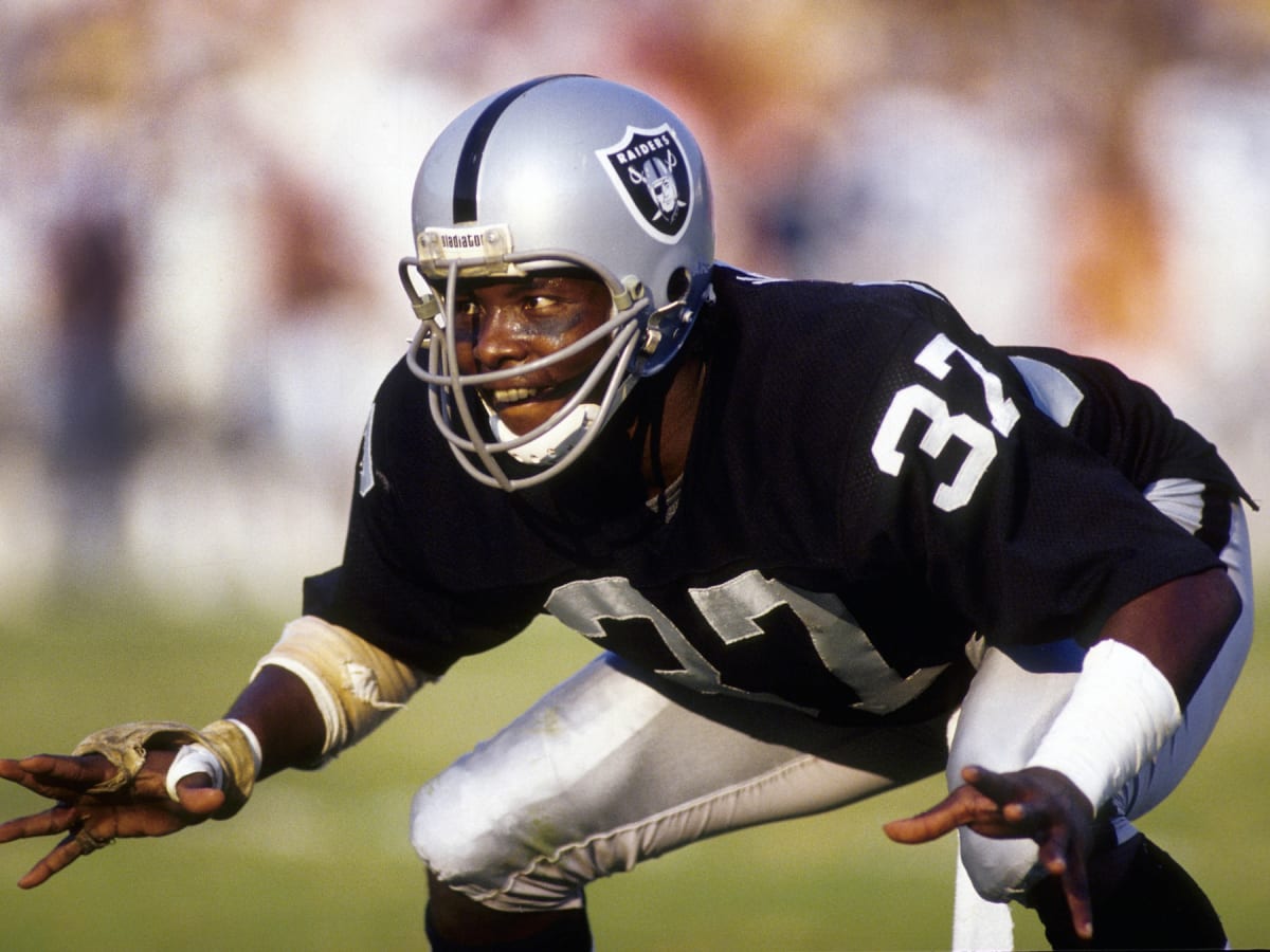 NFL, Hall of Fame should be embarrassed at Lester Hayes's absence - Sports  Illustrated Las Vegas Raiders News, Analysis and More