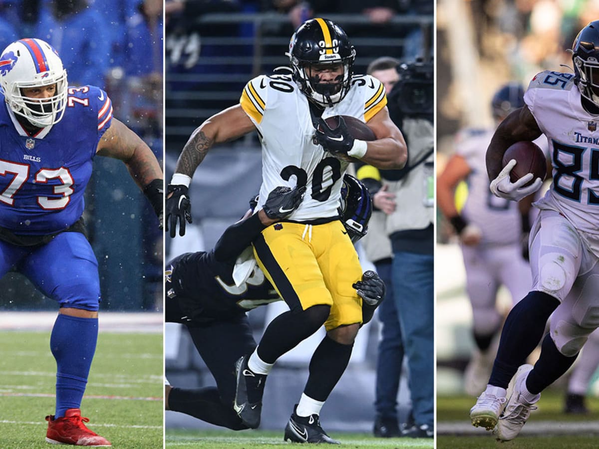 Small WR, Big Role? Buffalo Bills' Isaiah McKenzie Fighting For First-Team  Reps - Sports Illustrated Buffalo Bills News, Analysis and More