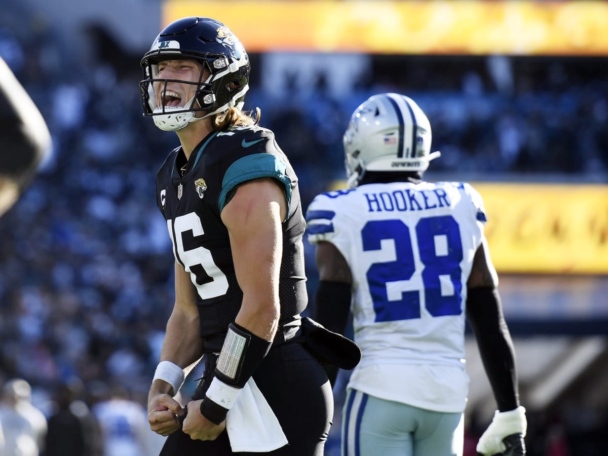 Jaguars' comeback win over Chargers is symbolic of Trevor Lawrence's  arrival - Sports Illustrated