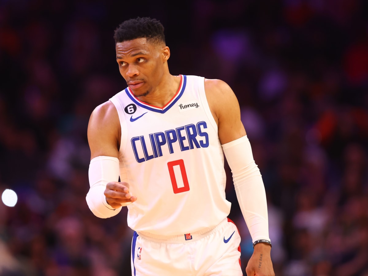 Russell Westbrook takes biggest pay cut in NBA history to stay with Clippers  