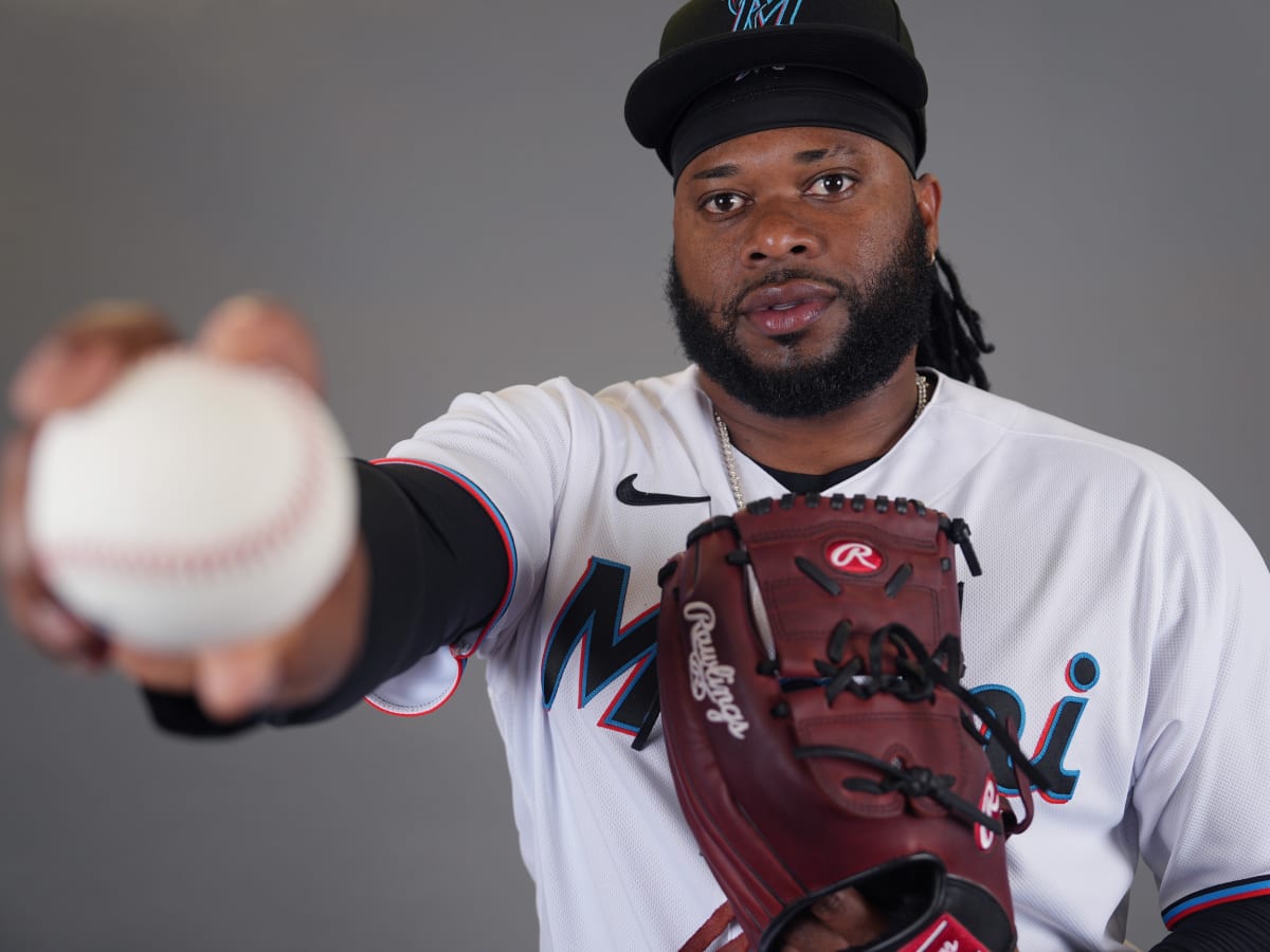 Johnny Cueto Insisted on Making a Grand Entrance to Miami