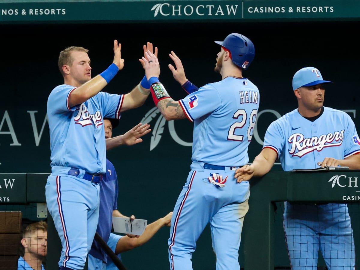 Dietrich HR sparks Rangers in 6-2 win over ML-best Dodgers - The