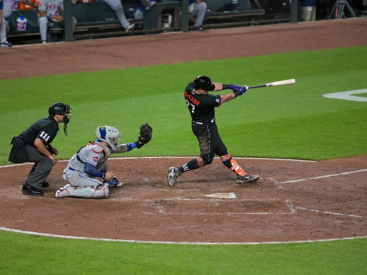 Orioles' James McCann torments Mets with huge night at plate