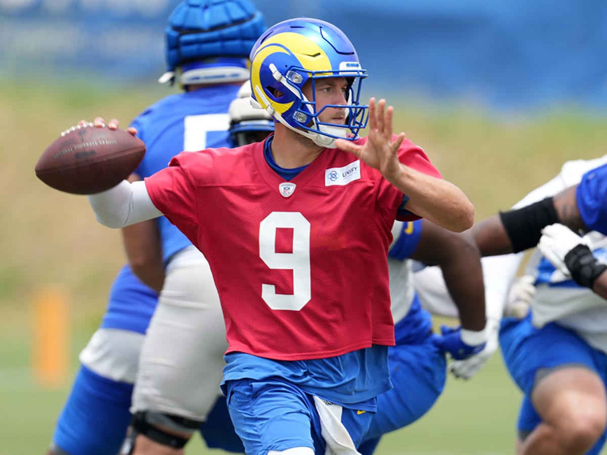 Watch: Matt Stafford working out, throwing no-look passes with Rams