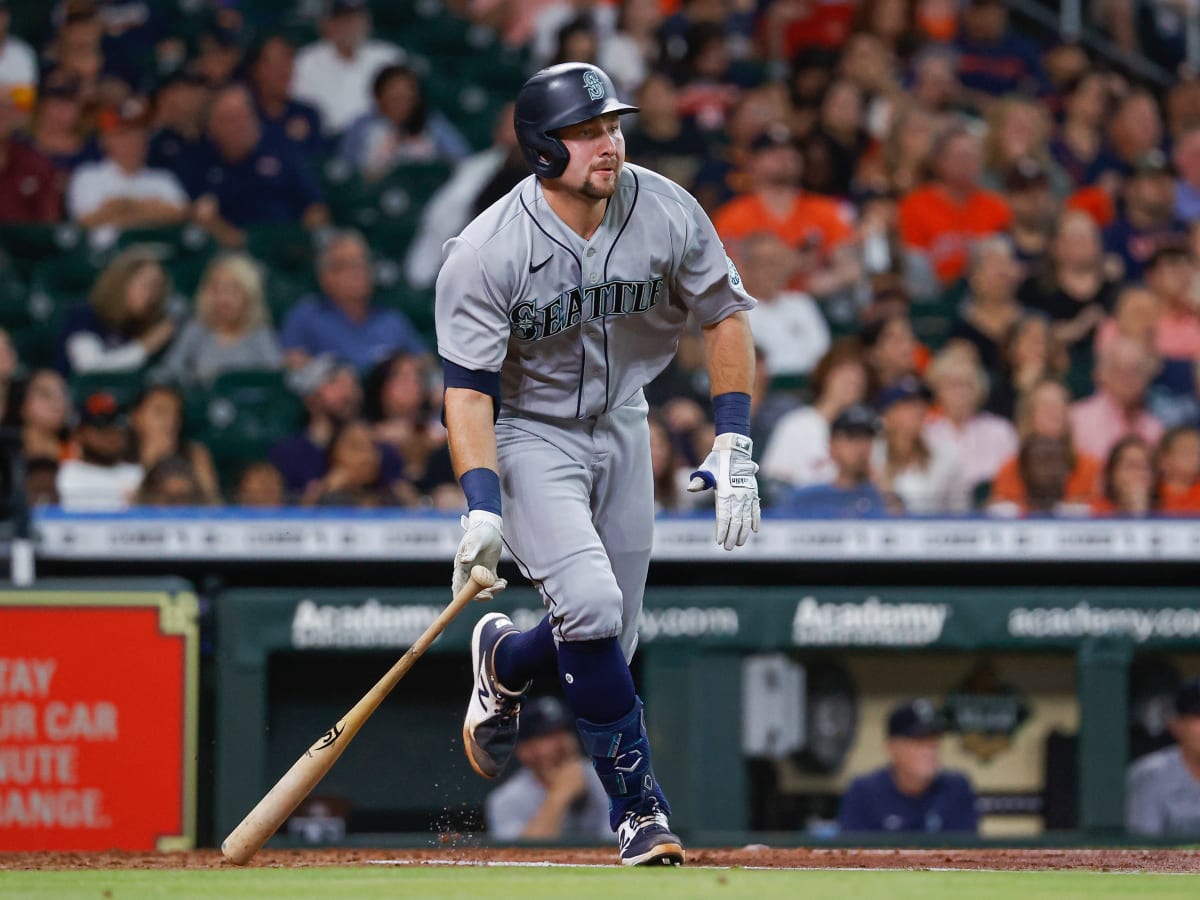 3 Up, 3 Down: Cal Raleigh, Bullpen Lead Seattle Mariners to
