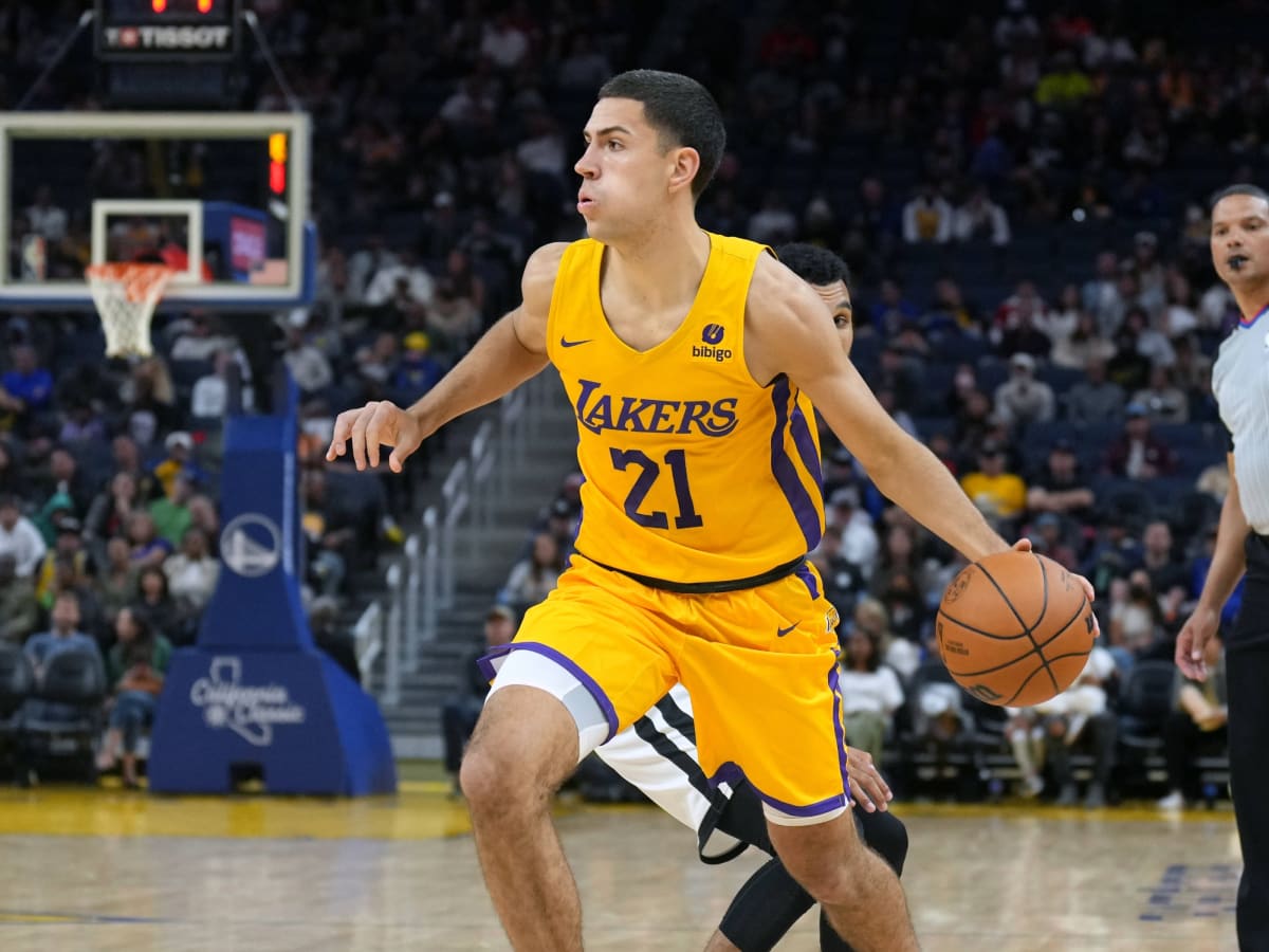 Syracuse Orange - Cole Swider scored a game-high 21 points and hit five  3-pointers in the Lakers 102-94 win over New Orleans in NBA Summer League  action on Friday night! Swider is