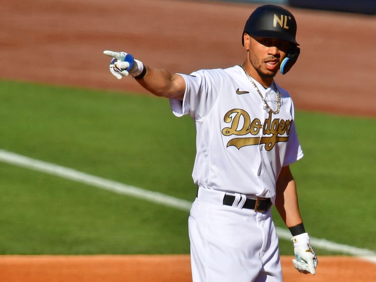 Dodgers Mookie Betts Gold series jersey