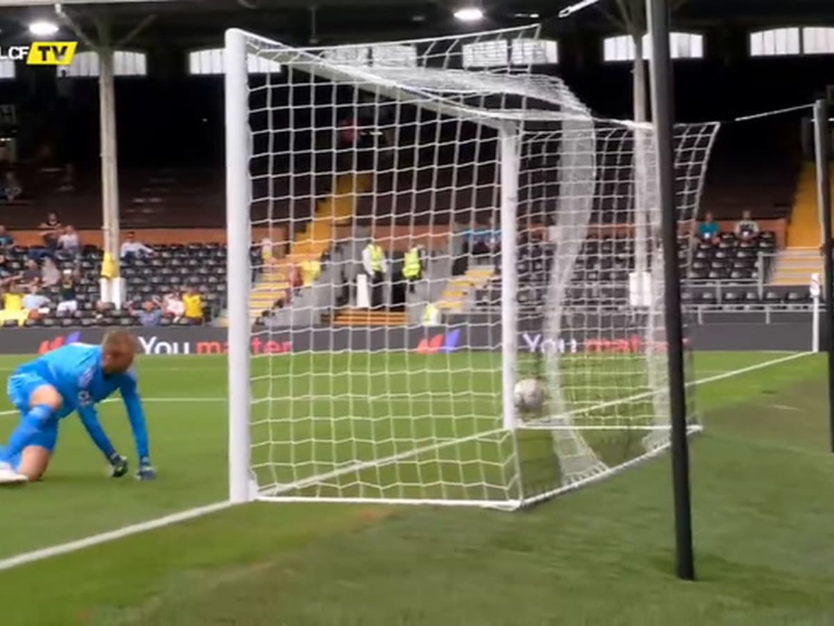 Parejo's fantastic half-volley goal against Fulham - Soccer
