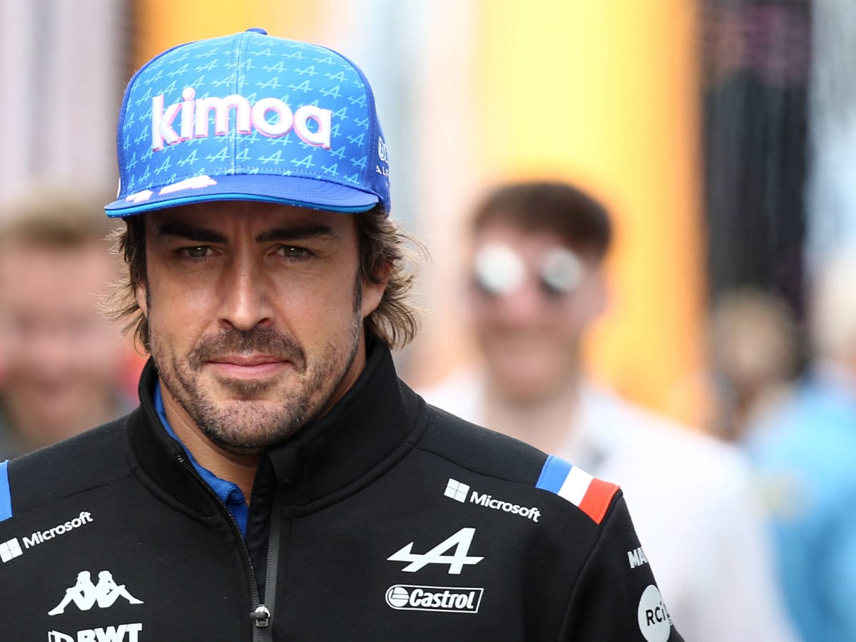 Fernando Alonso Announces He Will Join Aston Martin's F1 Team in 2023 -  Sports Illustrated
