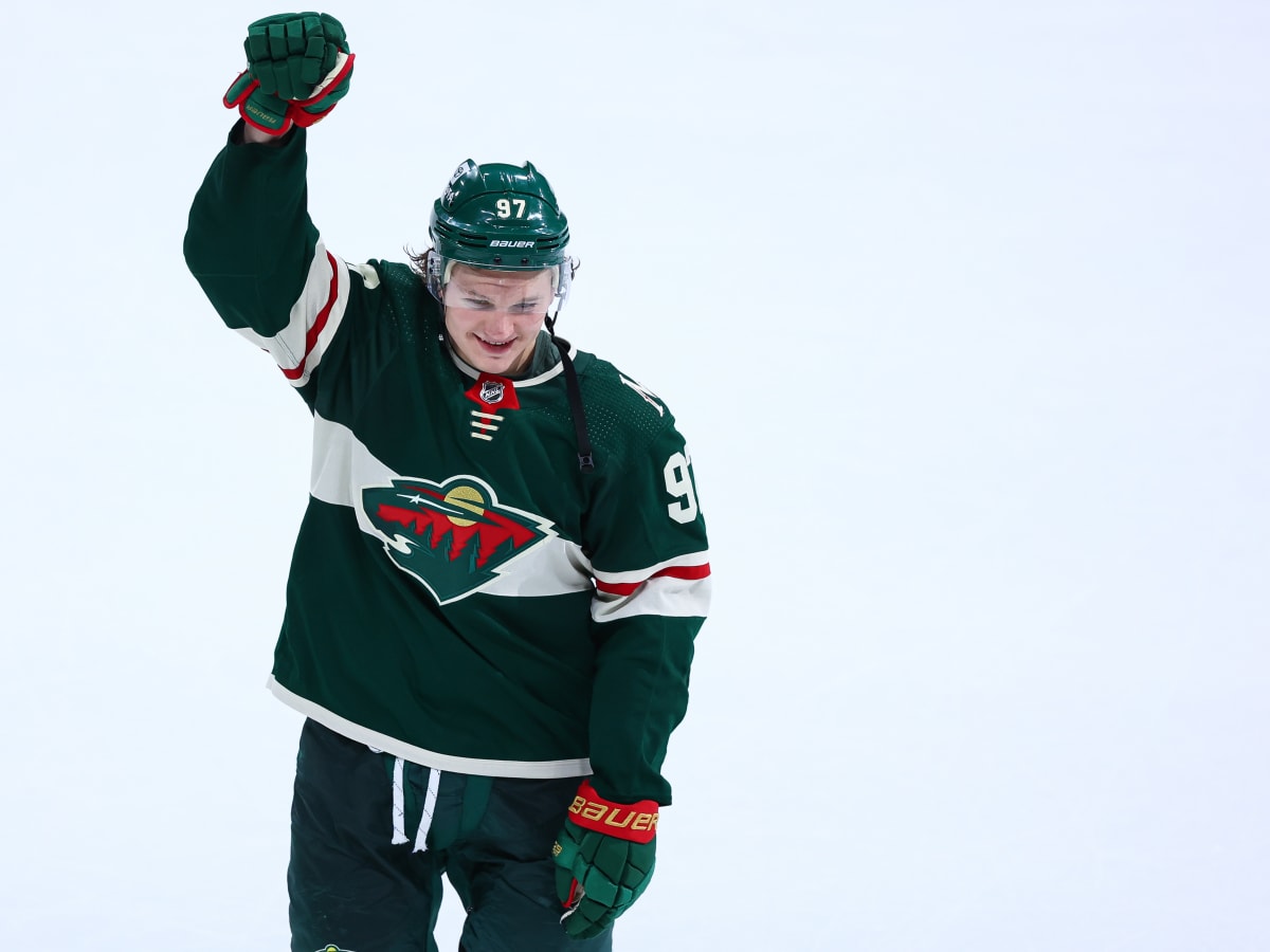 Report: Minnesota Wild star Kirill Kaprizov returns to the United States  from Russia - Daily Faceoff